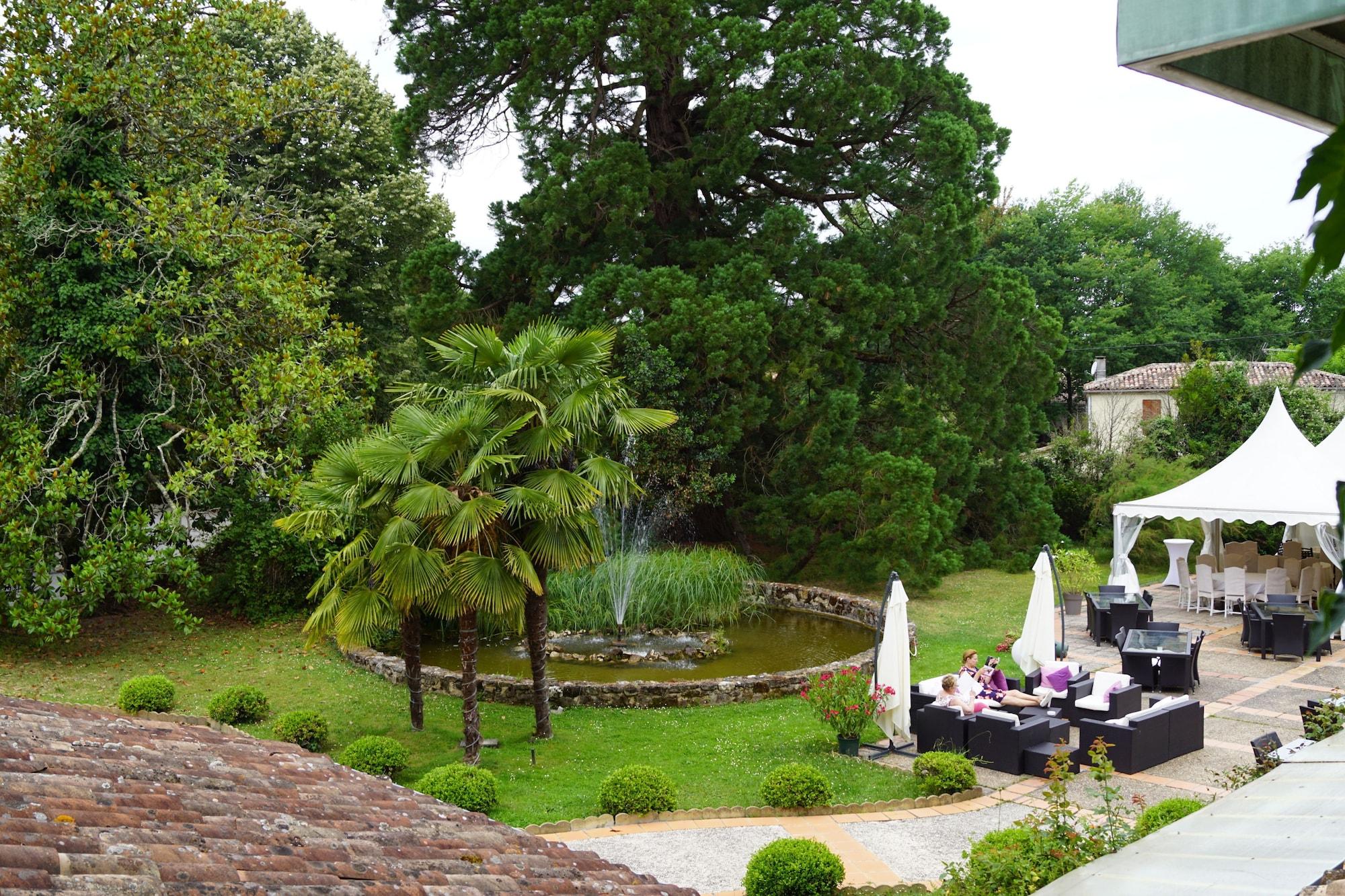 בזאס Logis Hotels- Hotel Et Restaurant Domaine De Fompeyre מראה חיצוני תמונה