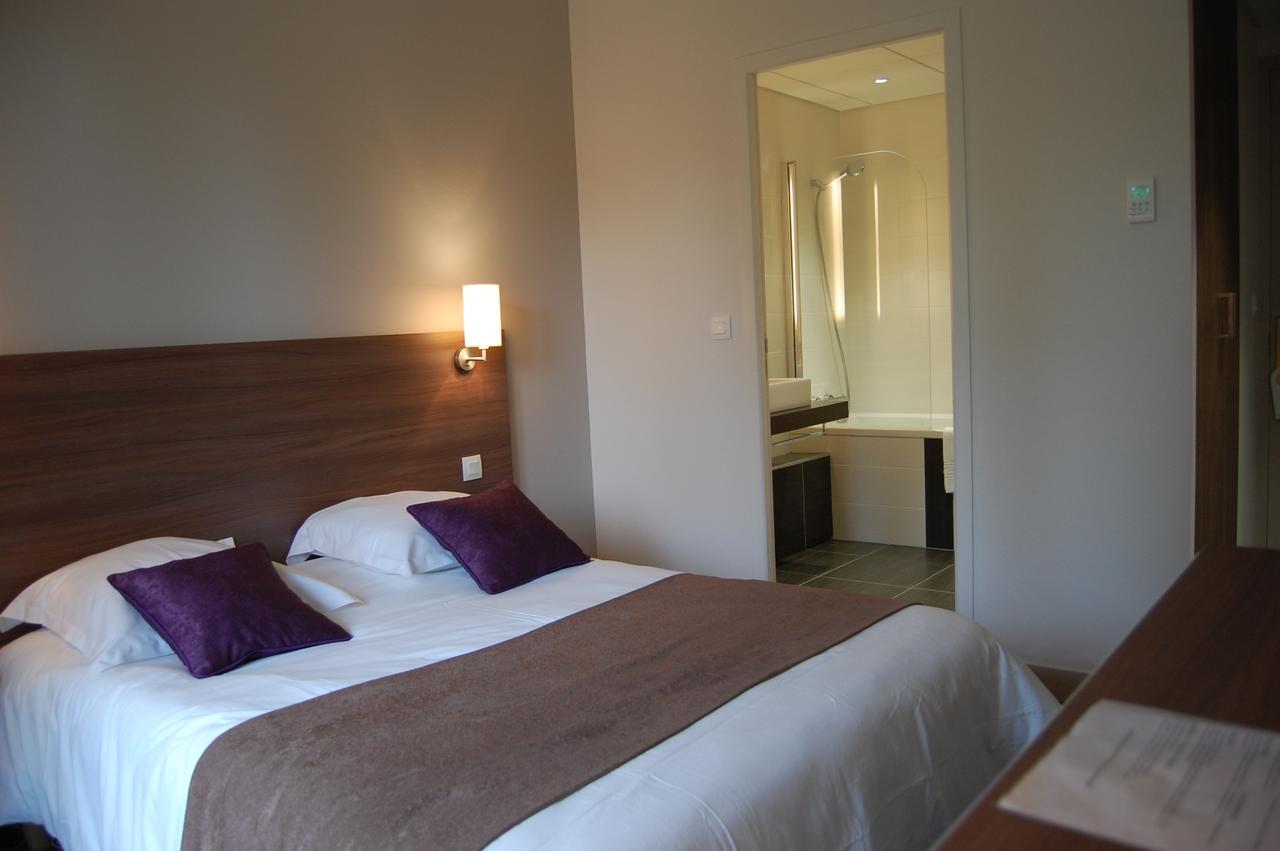 בזאס Logis Hotels- Hotel Et Restaurant Domaine De Fompeyre מראה חיצוני תמונה